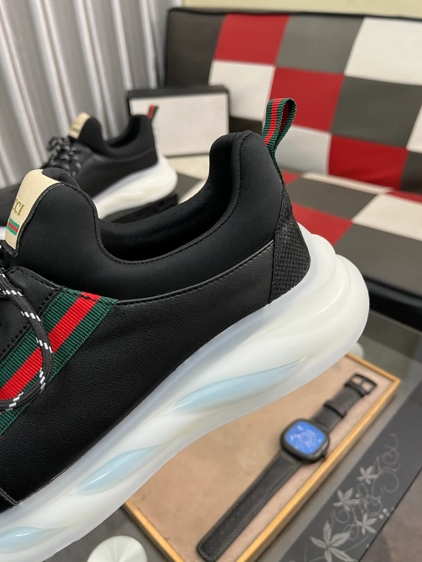 Men's shoes 💰440⌚️⌚️[GUCCI] The latest trendy men's casual shoes, the fabric is made of embossed cowhide imported from Italy, comfortable sheepskin lining + feet, the original outsole is wear-resistant and non-slip, high-level version, size: 38-442️⃣Colors available